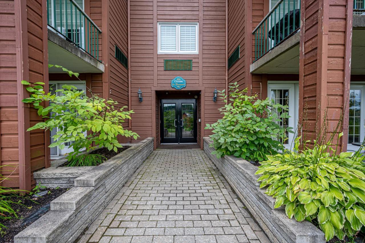 Le Domaine Chambre D'Hotel A Saint-Sauveur-des-Monts Екстериор снимка