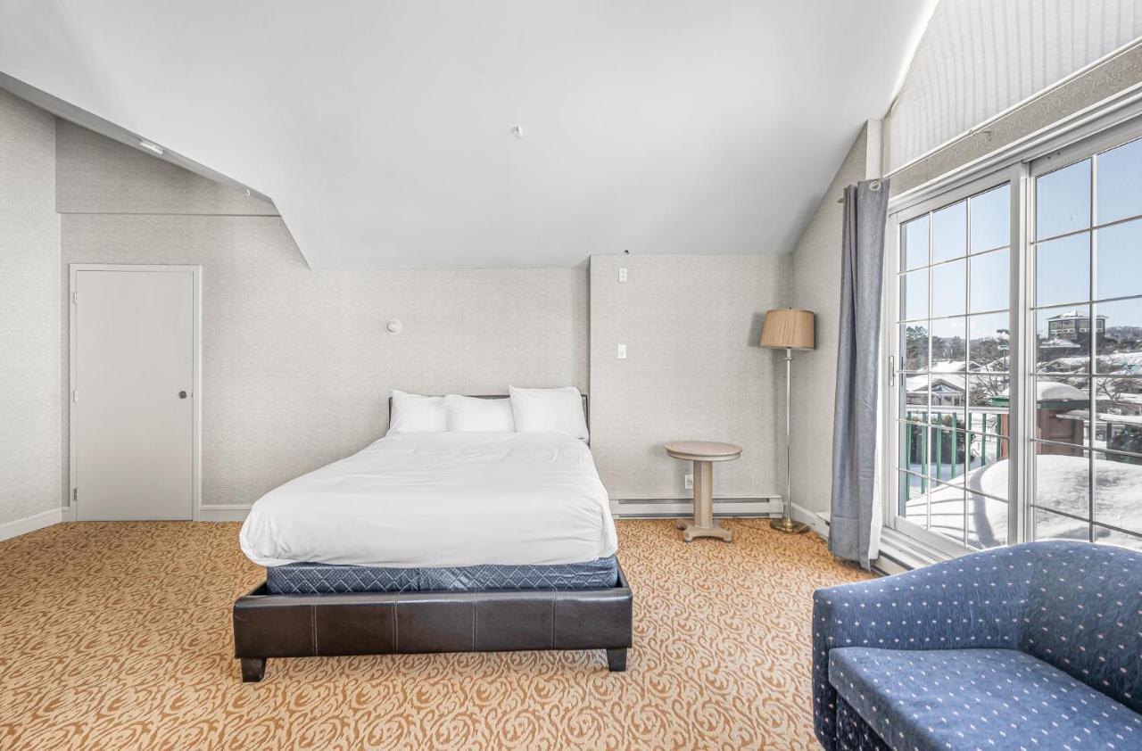 Le Domaine Chambre D'Hotel A Saint-Sauveur-des-Monts Екстериор снимка
